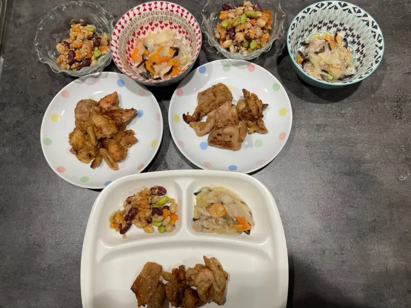 タンドリーチキン、八宝菜盛り付け